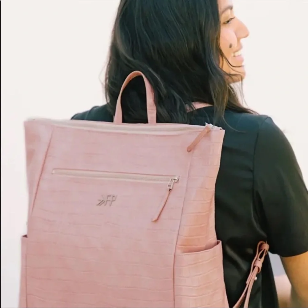 NWT Freshly Picked Rose Minimal Water Resistant Faux Leather Diaper Backpack - Picture 1 of 11